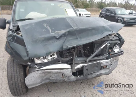 2004 Ford Ranger Xlt from USA, damaged, VIN 1FTYR44E14PB64800